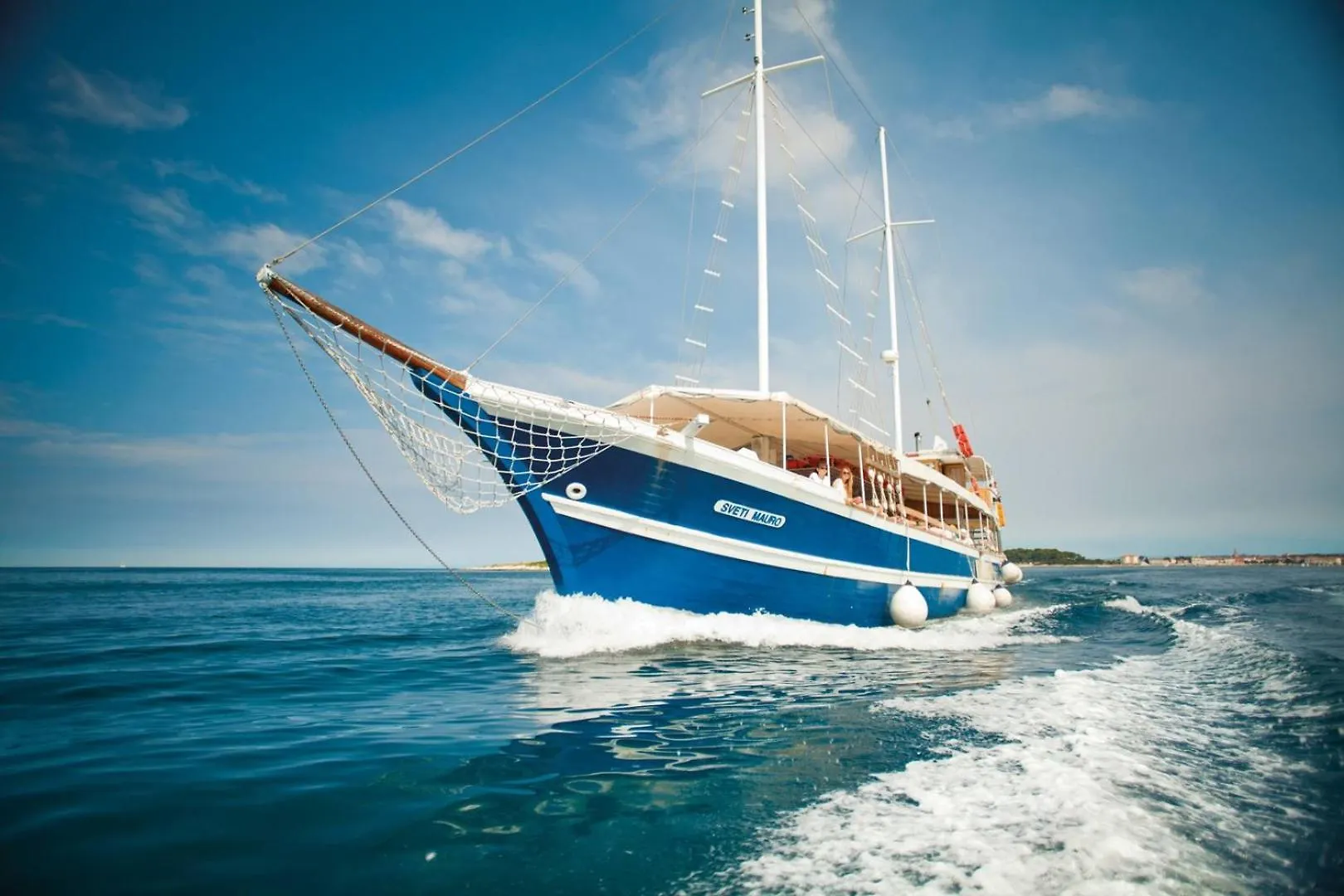 Guest house App Luka 1 - Green Garden For Children And Pets Porec