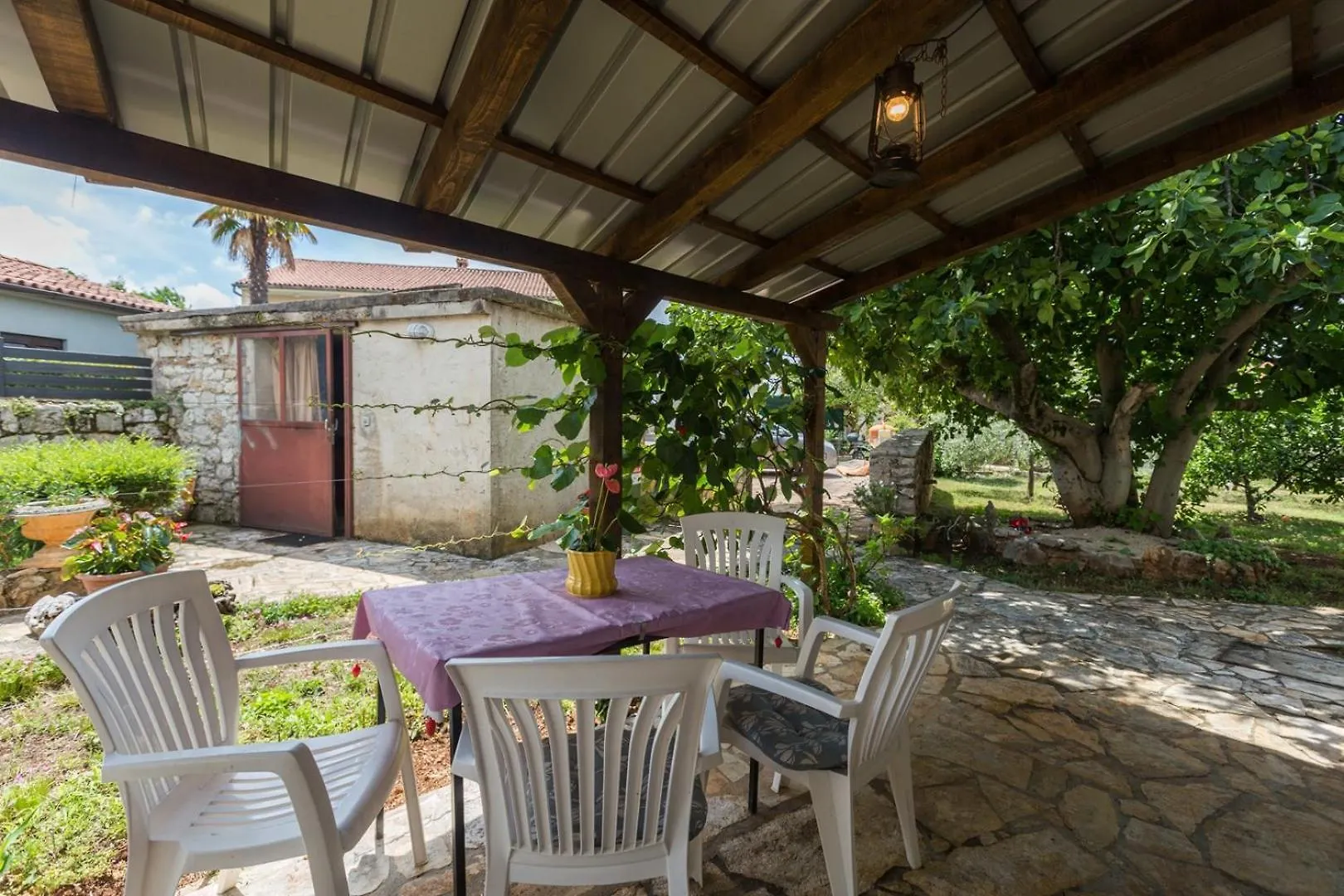 Guest house App Luka 1 - Green Garden For Children And Pets Porec
